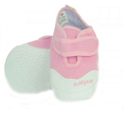 Incaltaminte pentru bebe. Premergatori fetite