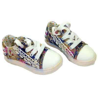 Tenesi pentru fetite, colorati si veseli