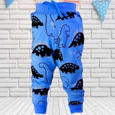 Alege pantaloni de trening copii cu dinozauri
