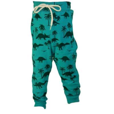 Alege pantaloni pentru copii. Haine colorate baieti